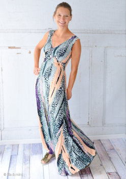 Preview: Viskosejersey Selina Streifen Animal-Print - Leo