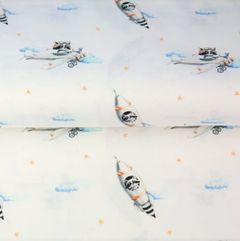 Baumwoll - Popeline Waschbär mit Rakete und Flugzeug - weiß