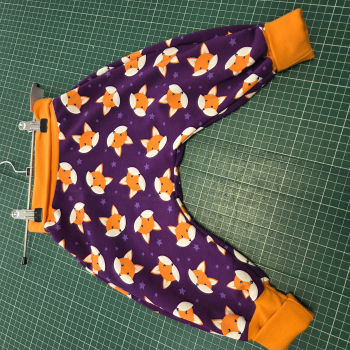 Pumphose Gr. 80 mit Füchsen