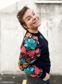 Modal French Terry Kanani by Käselotti - Elefant, Tiger und bunte Blüten