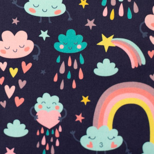 Baumwoll Webware Tom mit Regenbogen, Wolken und Regen auf navy