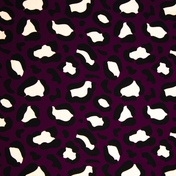 Modal French Terry Sandra mit Leo - Print auf aubergine