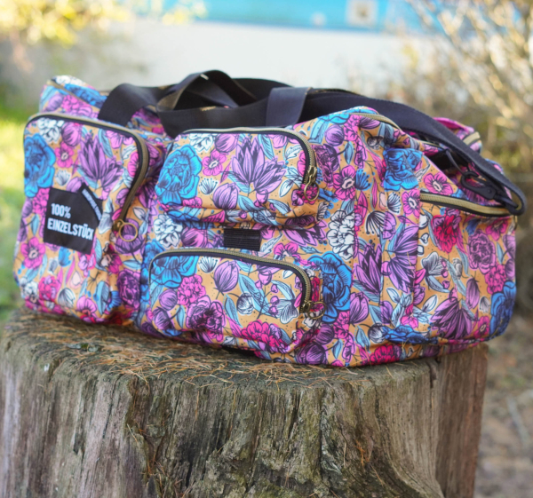 Outdoorstoff - Happy Collection by Cherry Picking - Blüten auf ocker