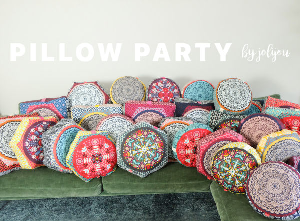Pillow Party by Jolijou - Kissen - Panel in beere - Töne