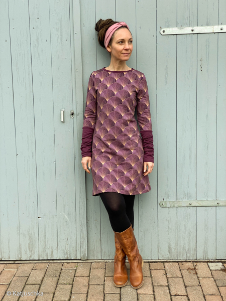 Modal French Terry Murcia mit Muscheldesign in aubergine - Rest 1,35 m