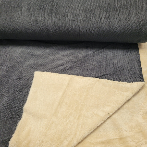 Cord mit Kuschelfell - schwarz