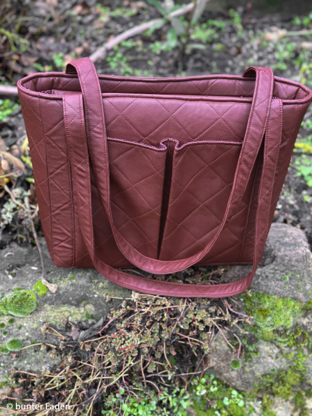 Kunstleder Debbie - großes Steppmuster in rotbraun